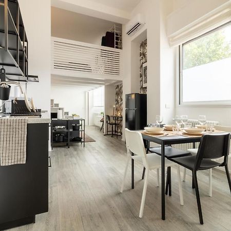 Navigli - Chic And Sophisticated Home In Мілан Екстер'єр фото